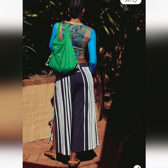 🌟 NWT 🌟 Free People Hot Shot Printed Wide Leg Slit Pants - Picture 2 of 4